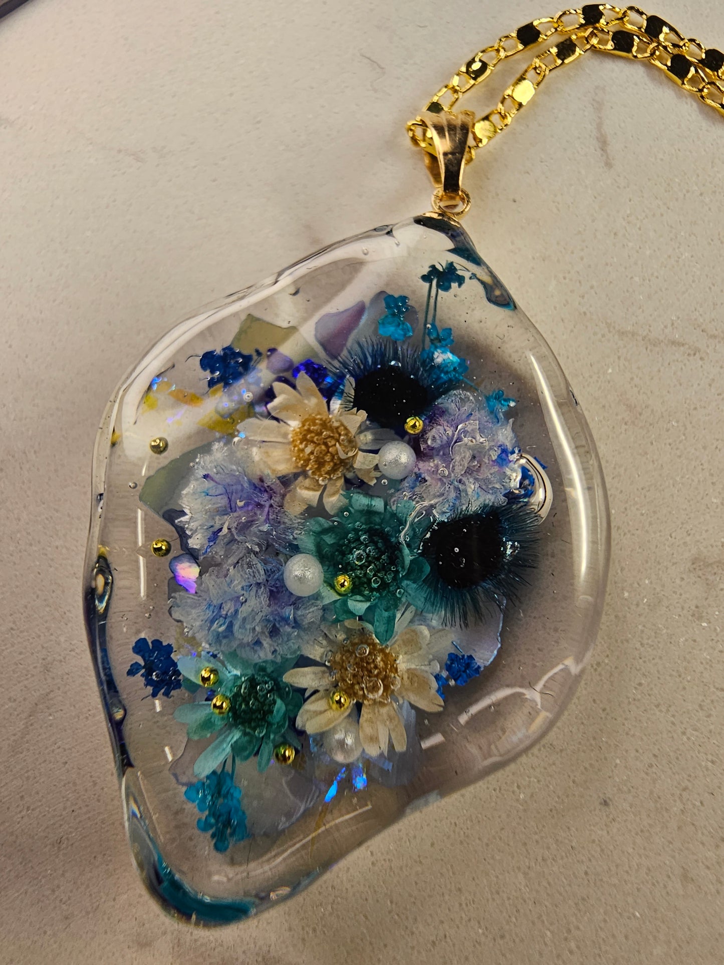 Bouquet Pendant Medium