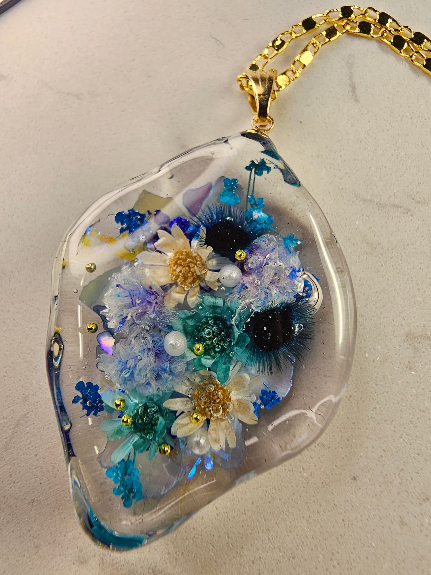 Bouquet Pendant Medium