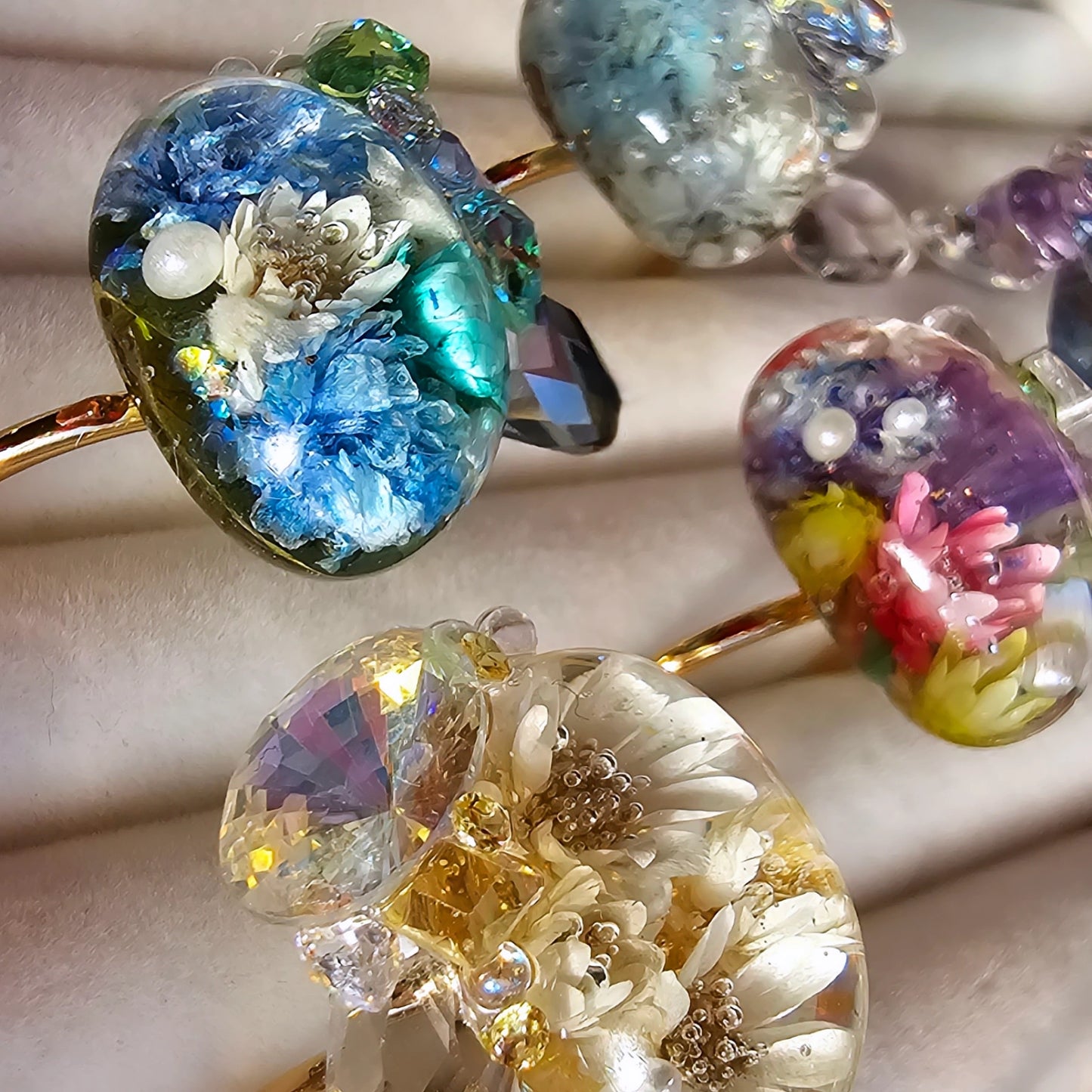 Prismatic Baroque - Statement Ring